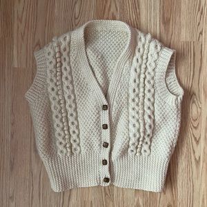 HANDMADE VINTAGE SWEATER VEST size S/M EUC